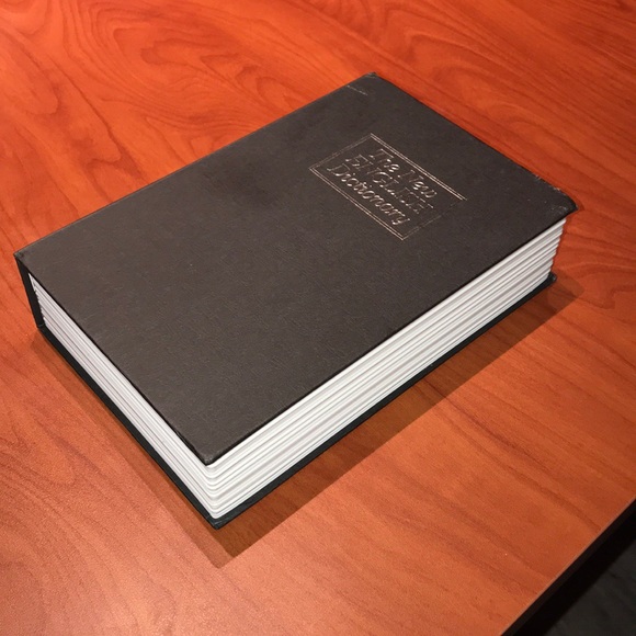 Dictionary Secret Safe - Picture 3 of 7